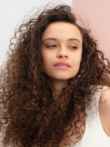 21-05 EXCLUSIF 000474