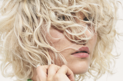 Charly BlondMe